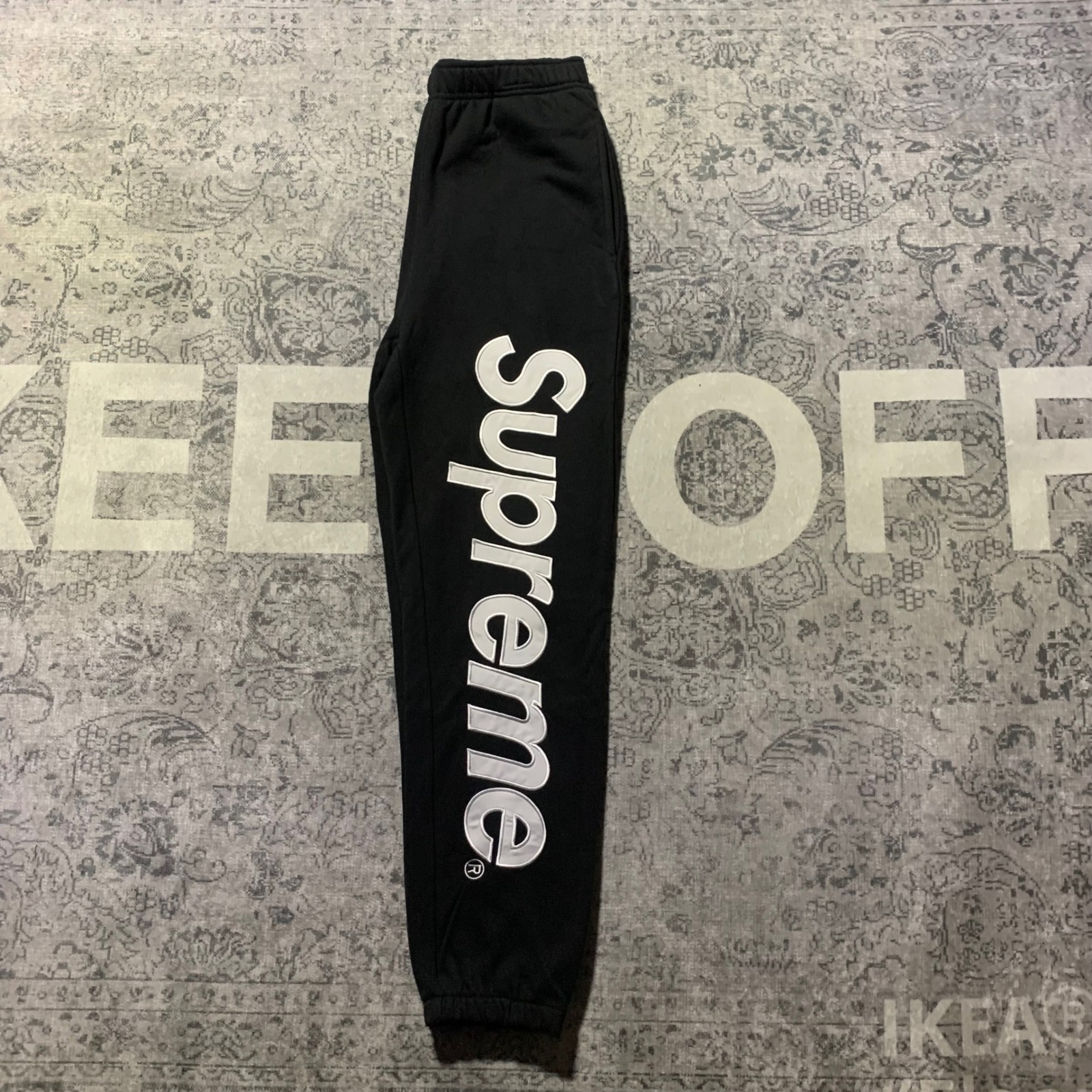 Supreme Logo Sweatpants Mens Large Black Excellent Big Logo Fleece Joggers
